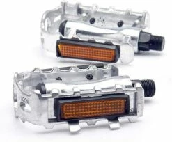 Unbranded Guoxing Mountain Bike Pedals Alliage D’aluminium Folding Bike Bicycle Pedals Outdoor Cycling Accessory(slivery)(2pcs)